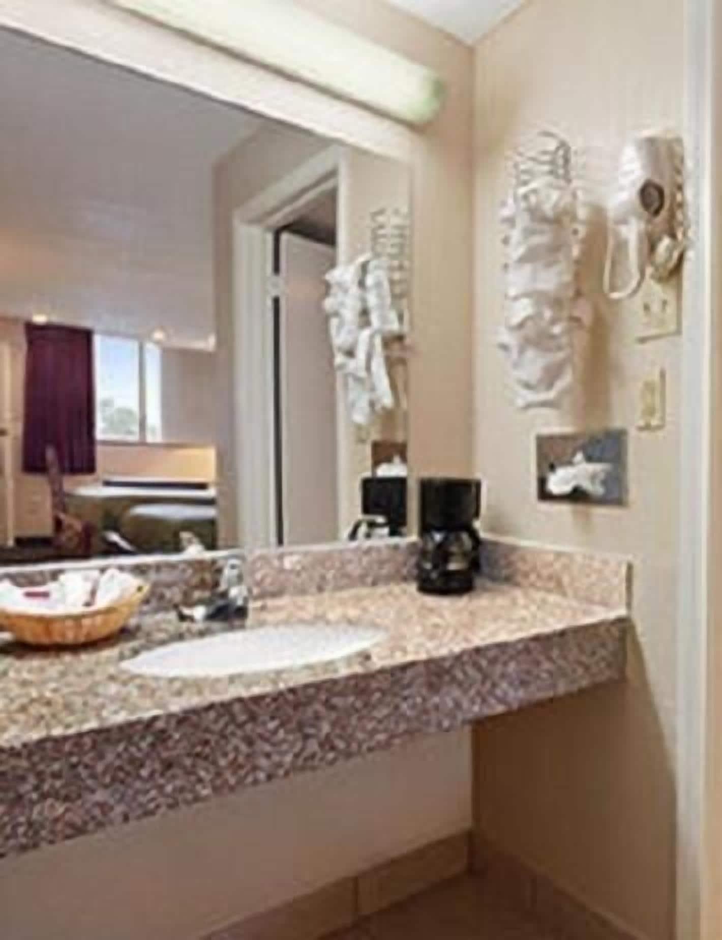 Travelodge By Wyndham New Orleans Harvey Hotel Екстер'єр фото