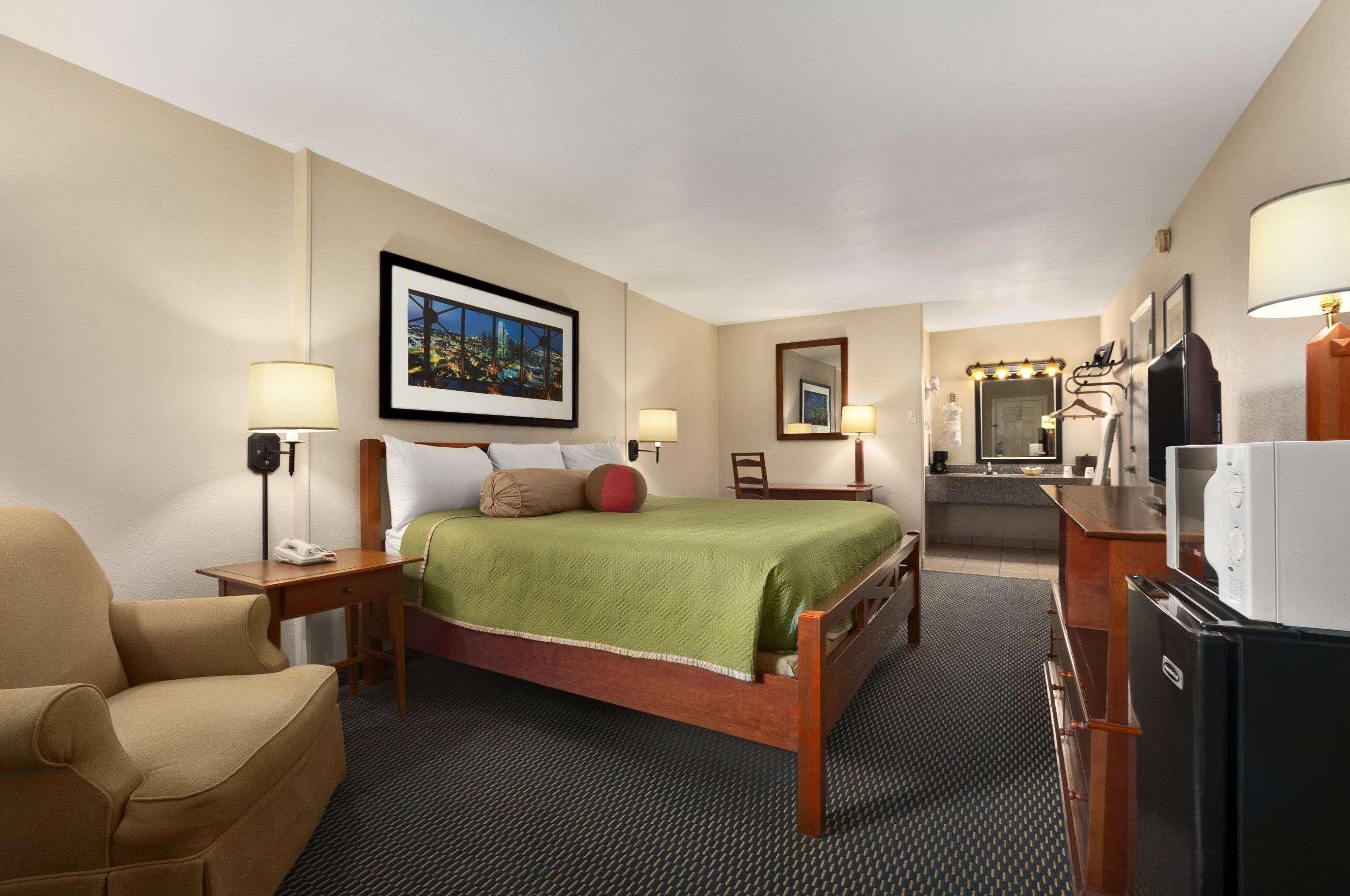 Travelodge By Wyndham New Orleans Harvey Hotel Екстер'єр фото
